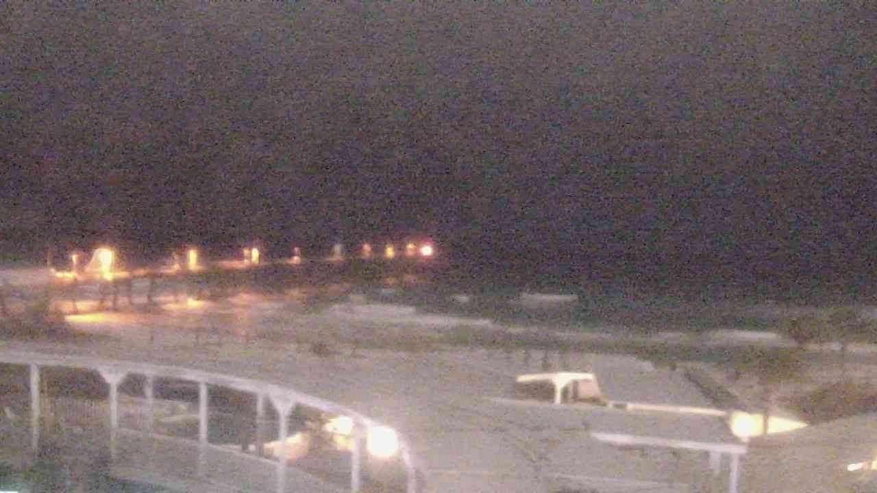 Thumbnail for current weather camera view from The Gulfarium in Fort Walton Beach, Florida