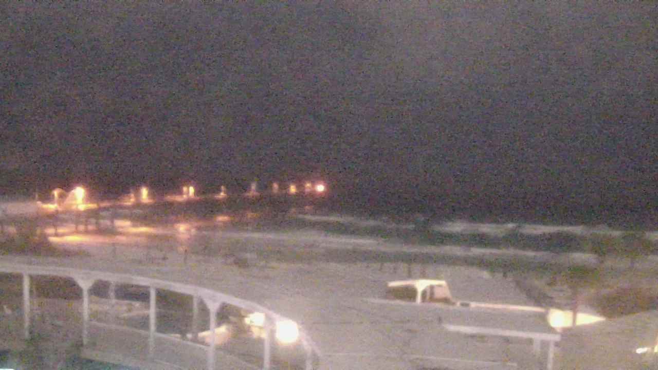 Thumbnail for current weather camera view from The Gulfarium in Fort Walton Beach, Florida