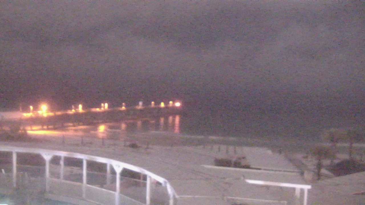 Thumbnail for current weather camera view from The Gulfarium in Fort Walton Beach, Florida