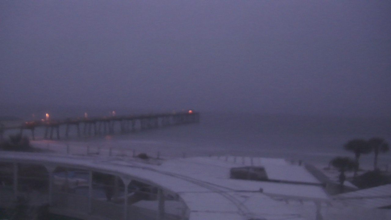 Thumbnail for current weather camera view from The Gulfarium in Fort Walton Beach, Florida