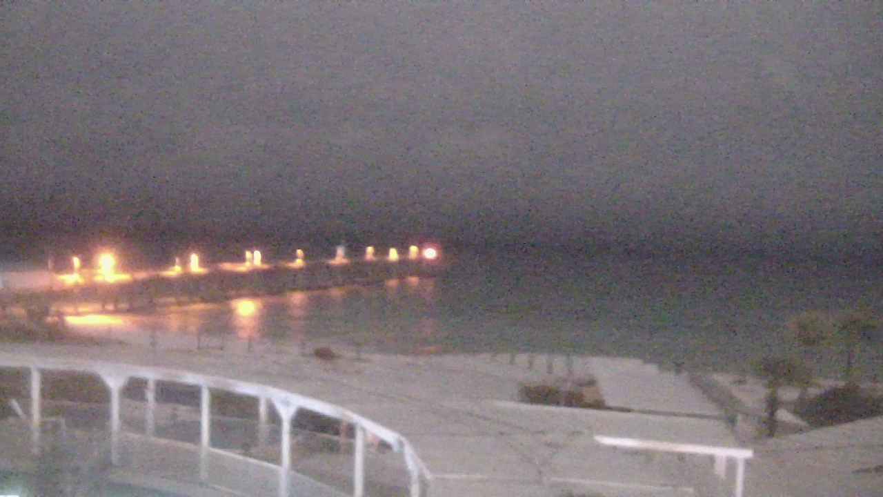 Thumbnail for current weather camera view from The Gulfarium in Fort Walton Beach, Florida