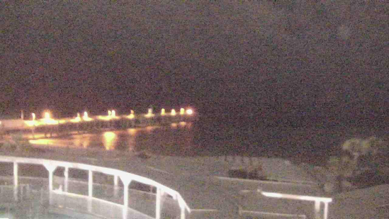 Thumbnail for current weather camera view from The Gulfarium in Fort Walton Beach, Florida