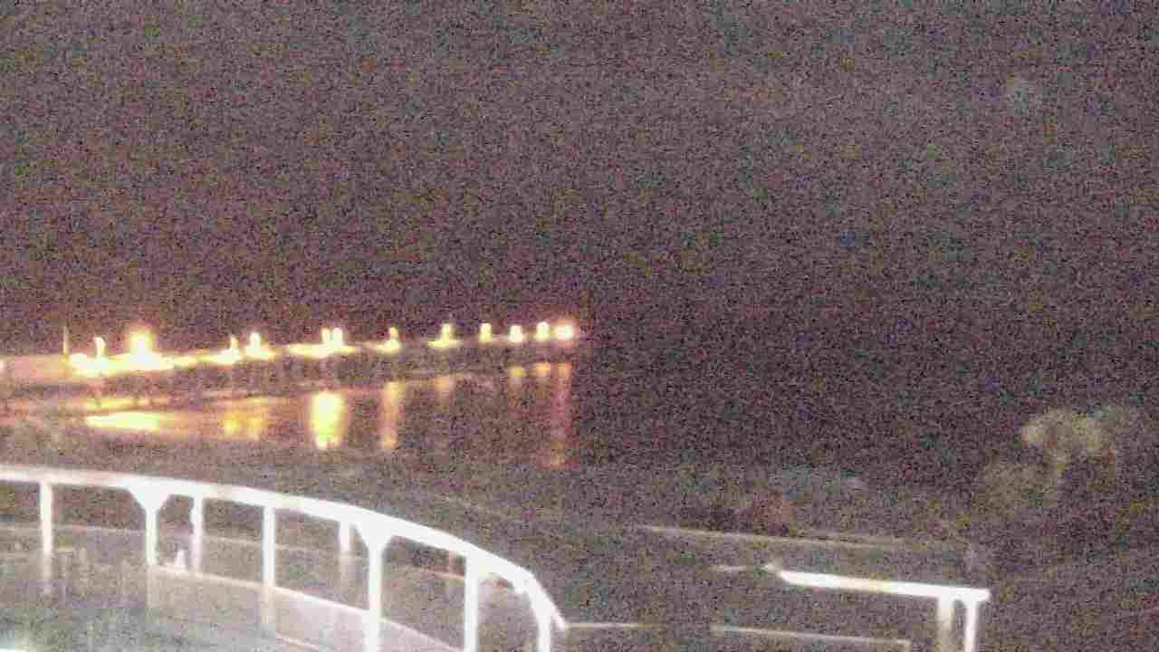 Thumbnail for current weather camera view from The Gulfarium in Fort Walton Beach, Florida