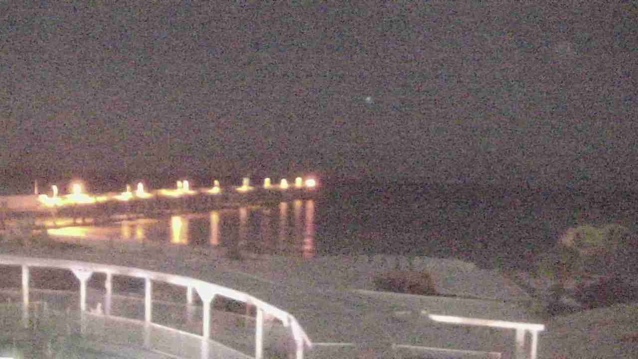 Thumbnail for current weather camera view from The Gulfarium in Fort Walton Beach, Florida