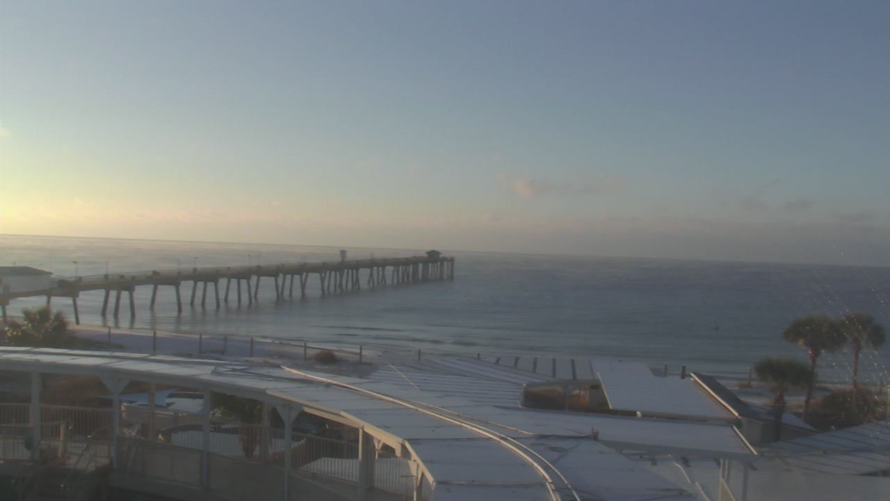 Thumbnail for current weather camera view from The Gulfarium in Fort Walton Beach, Florida