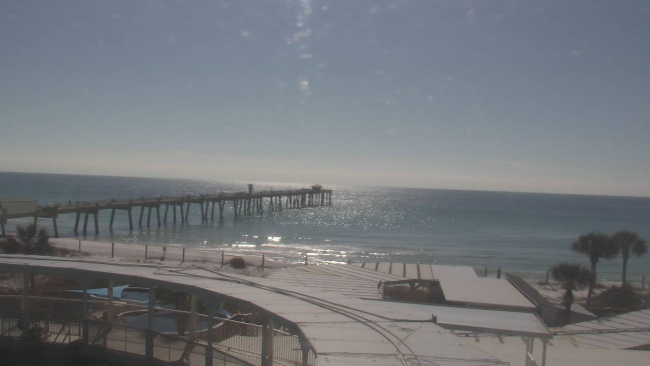 Thumbnail for current weather camera view from The Gulfarium in Fort Walton Beach, Florida