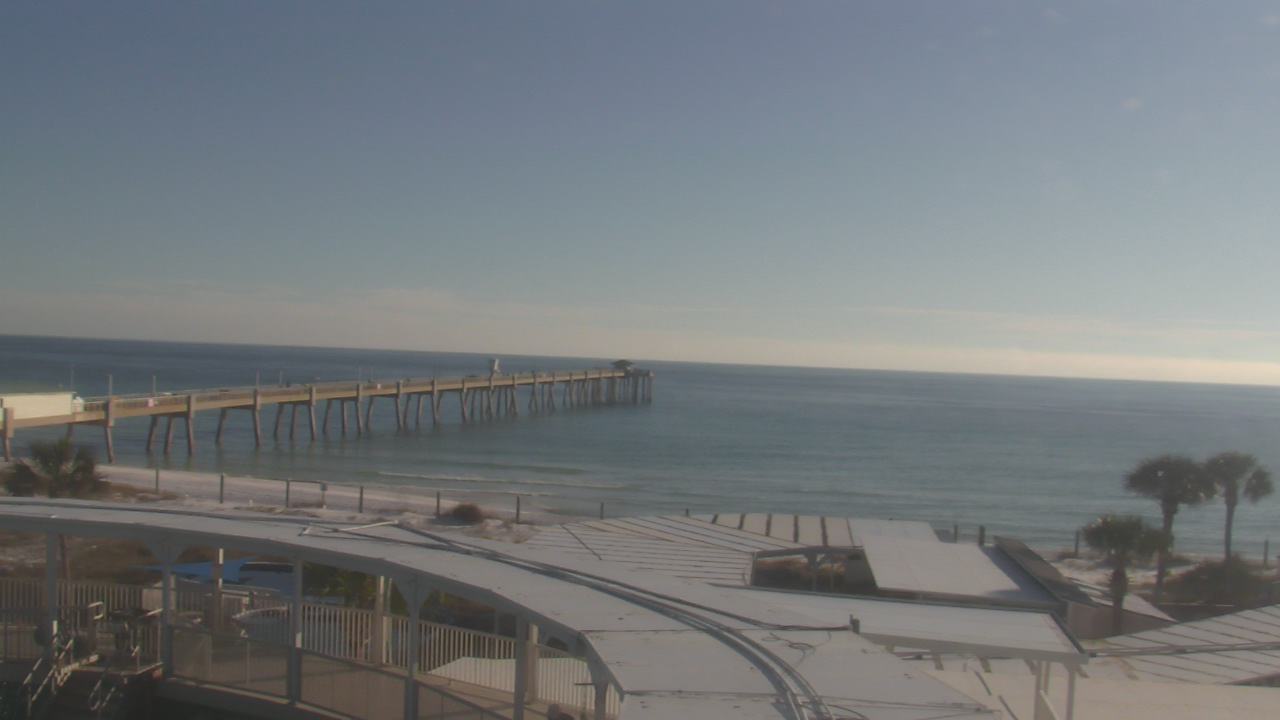 Thumbnail for current weather camera view from The Gulfarium in Fort Walton Beach, Florida