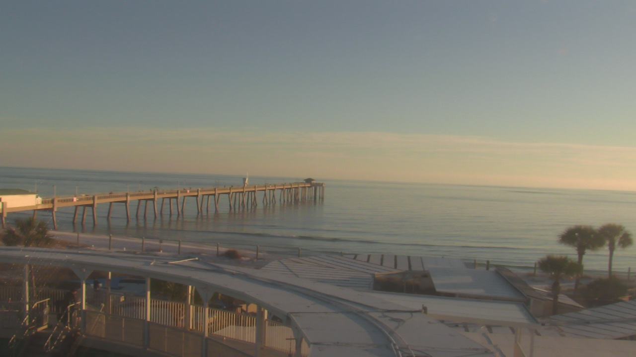 Thumbnail for current weather camera view from The Gulfarium in Fort Walton Beach, Florida