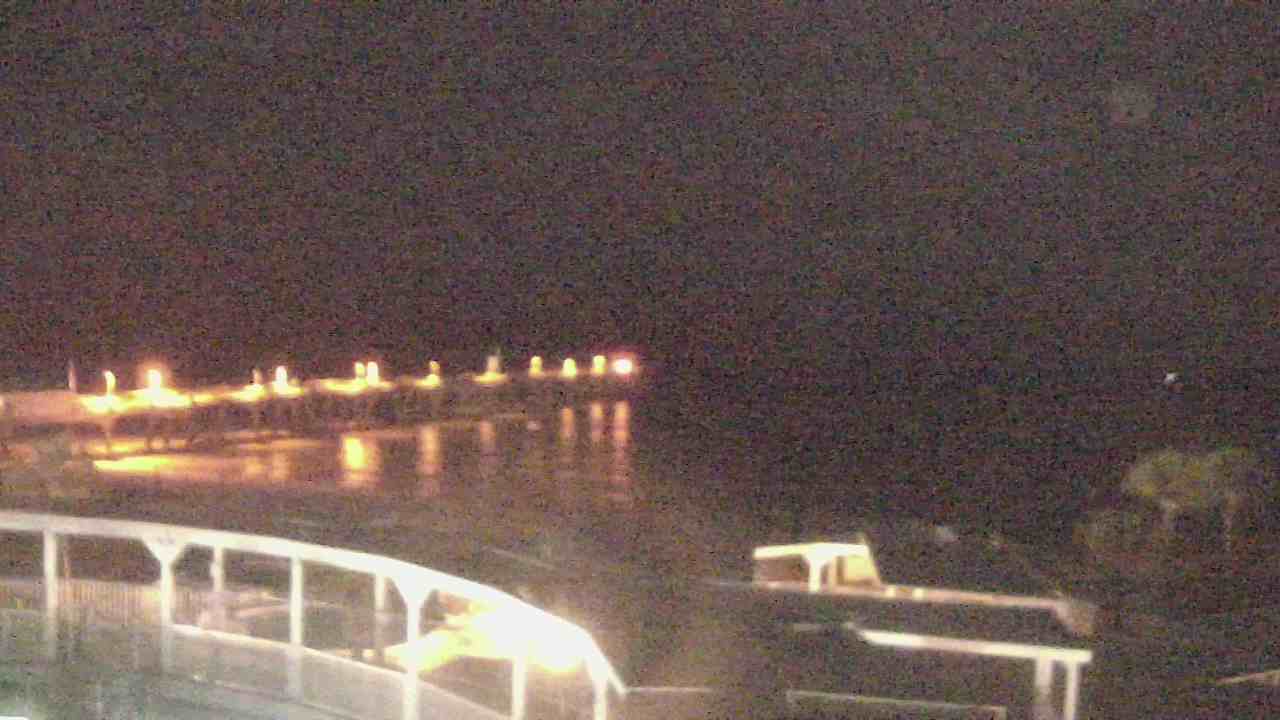 Thumbnail for current weather camera view from The Gulfarium in Fort Walton Beach, Florida