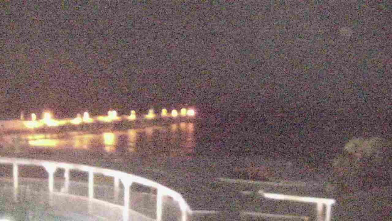 Thumbnail for current weather camera view from The Gulfarium in Fort Walton Beach, Florida