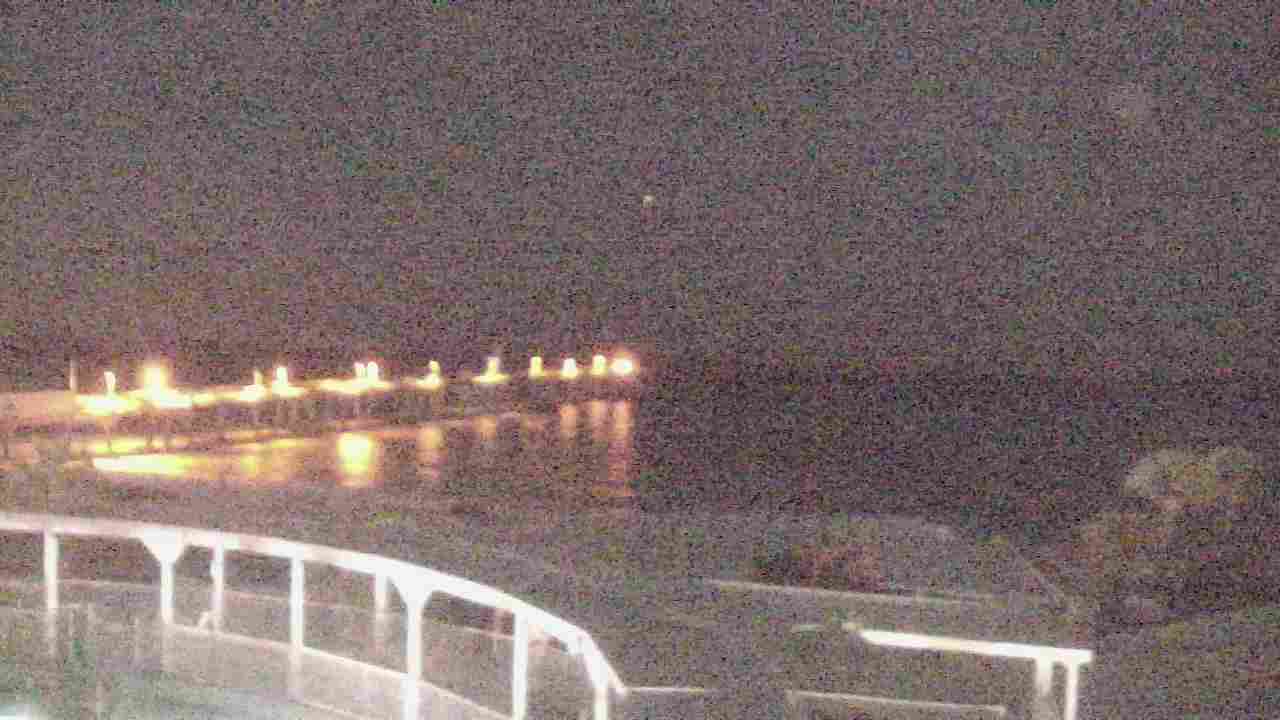 Thumbnail for current weather camera view from The Gulfarium in Fort Walton Beach, Florida