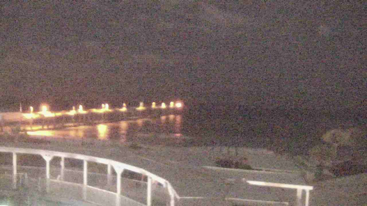 Thumbnail for current weather camera view from The Gulfarium in Fort Walton Beach, Florida