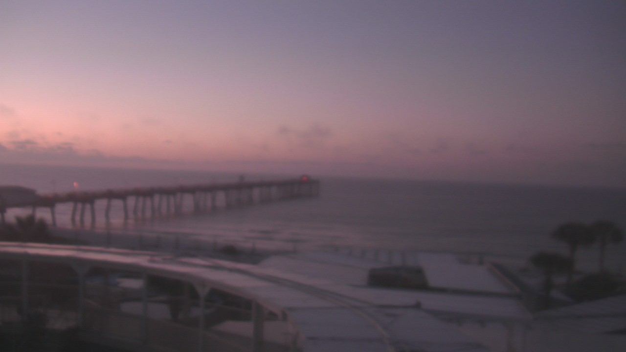 Thumbnail for current weather camera view from The Gulfarium in Fort Walton Beach, Florida