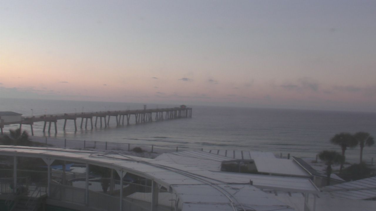 Thumbnail for current weather camera view from The Gulfarium in Fort Walton Beach, Florida