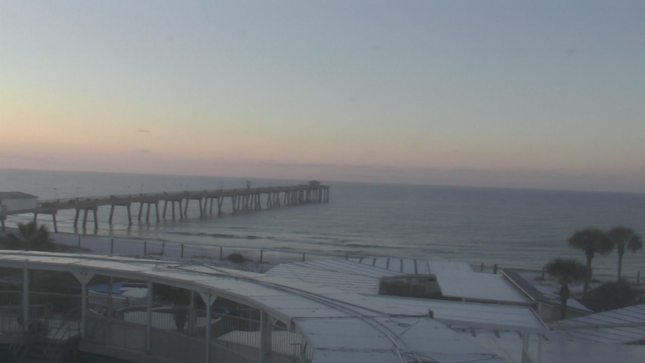 Thumbnail for current weather camera view from The Gulfarium in Fort Walton Beach, Florida
