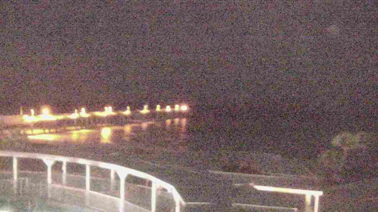 Thumbnail for current weather camera view from The Gulfarium in Fort Walton Beach, Florida