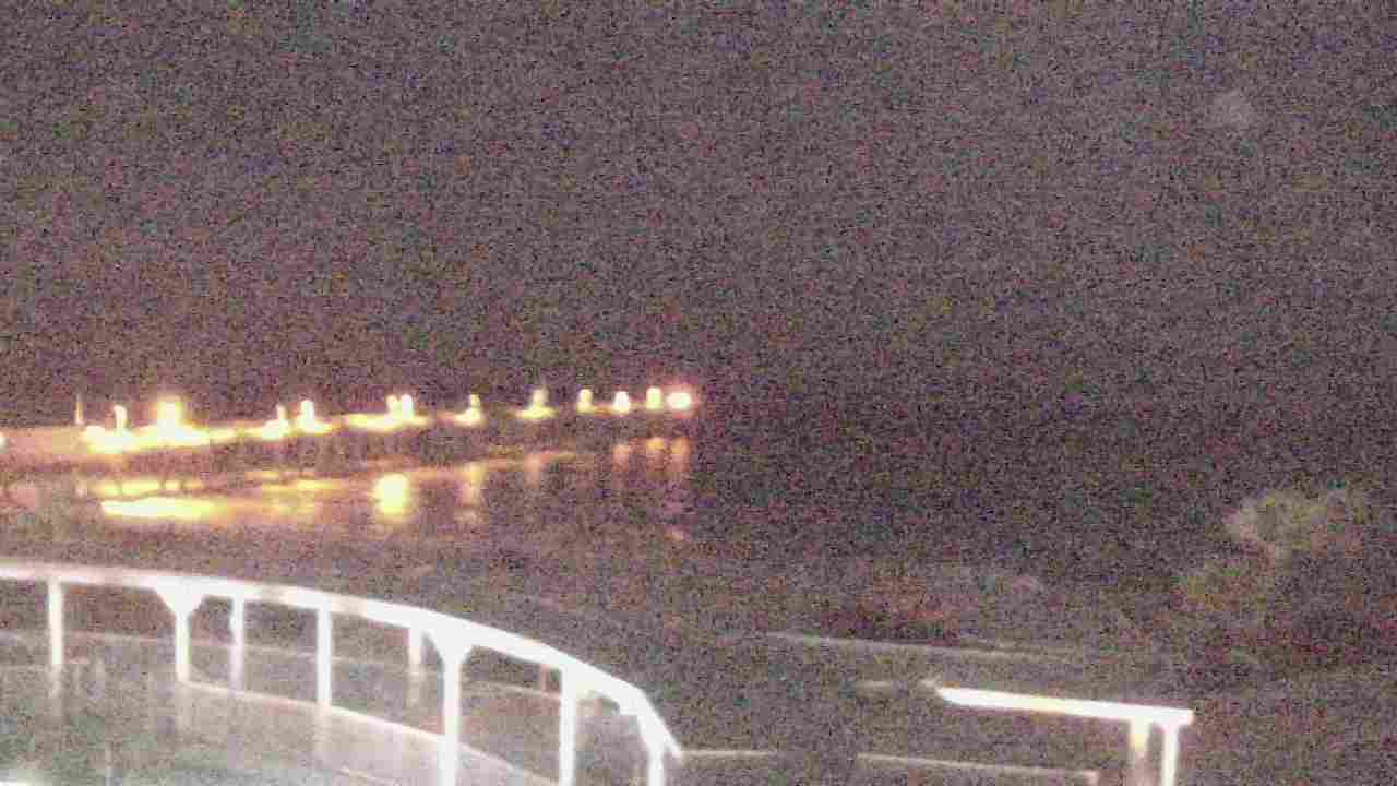 Thumbnail for current weather camera view from The Gulfarium in Fort Walton Beach, Florida