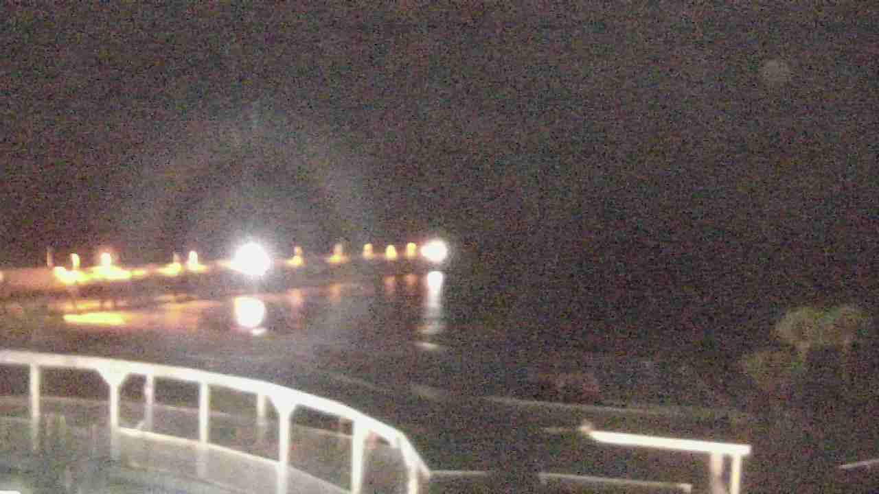 Thumbnail for current weather camera view from The Gulfarium in Fort Walton Beach, Florida