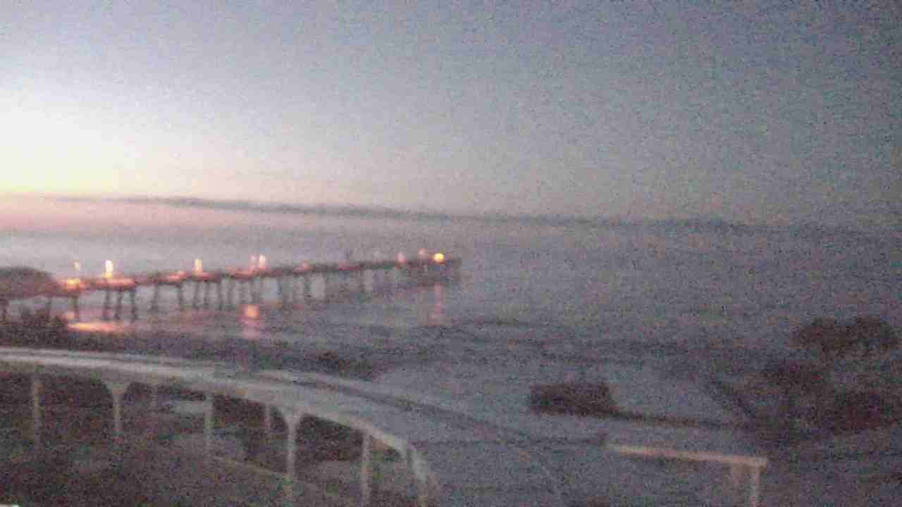Thumbnail for current weather camera view from The Gulfarium in Fort Walton Beach, Florida