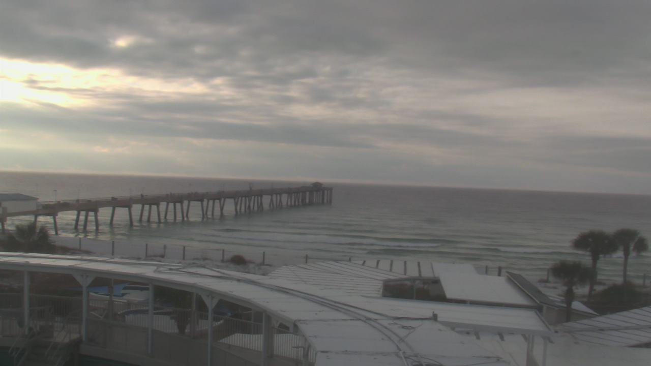 Thumbnail for current weather camera view from The Gulfarium in Fort Walton Beach, Florida