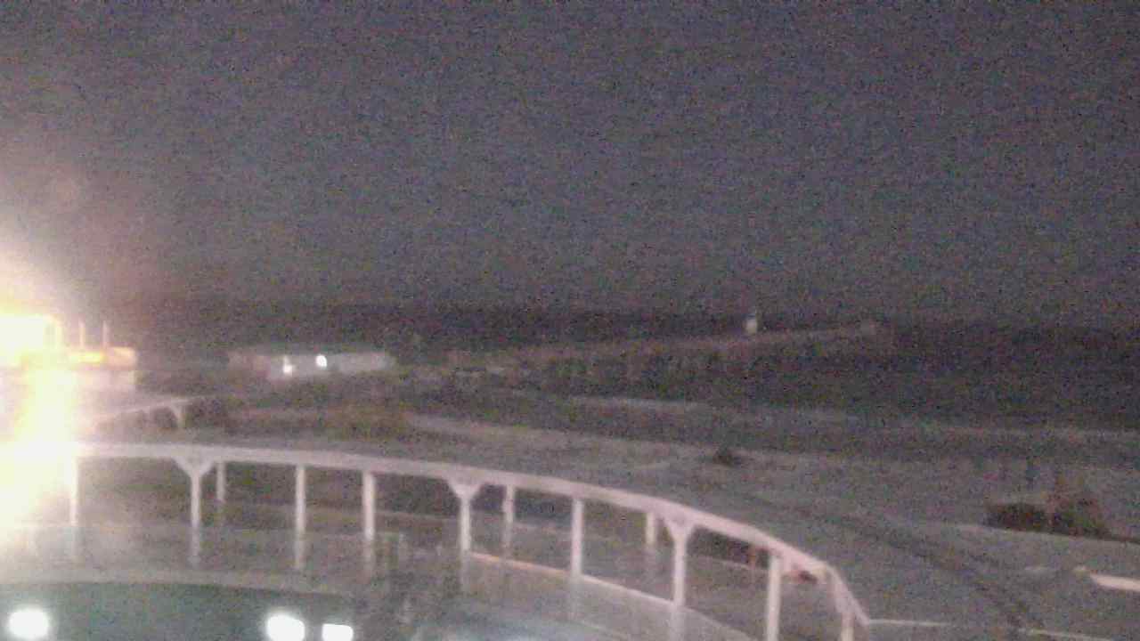 Thumbnail for current weather camera view from The Gulfarium in Fort Walton Beach, Florida