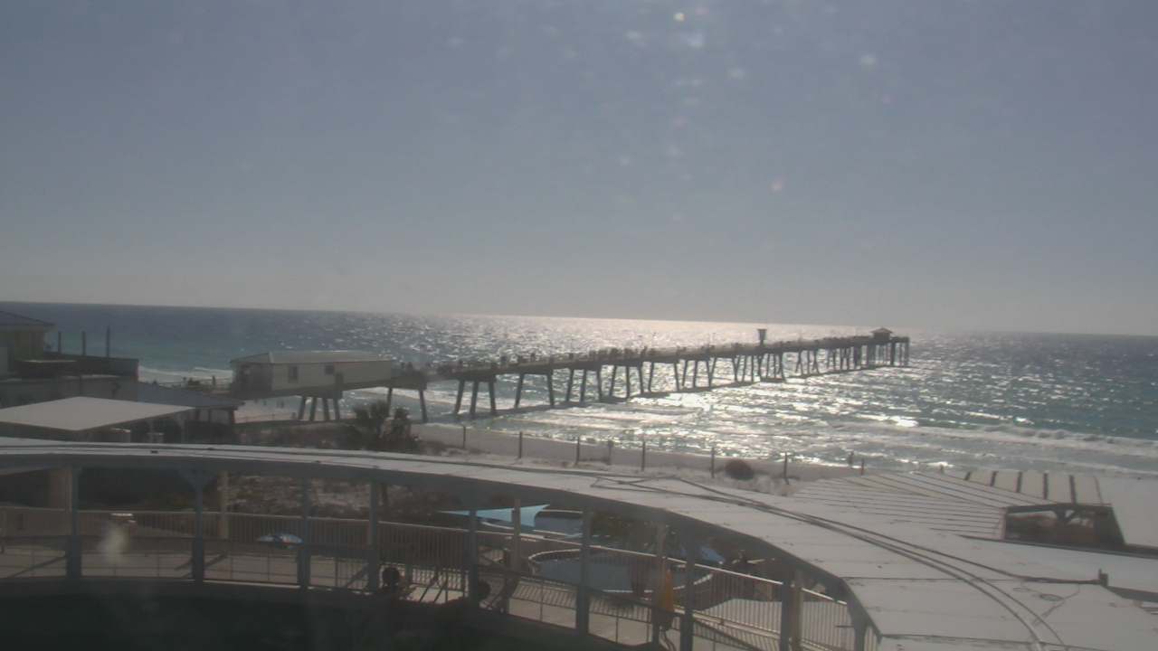 Thumbnail for current weather camera view from The Gulfarium in Fort Walton Beach, Florida