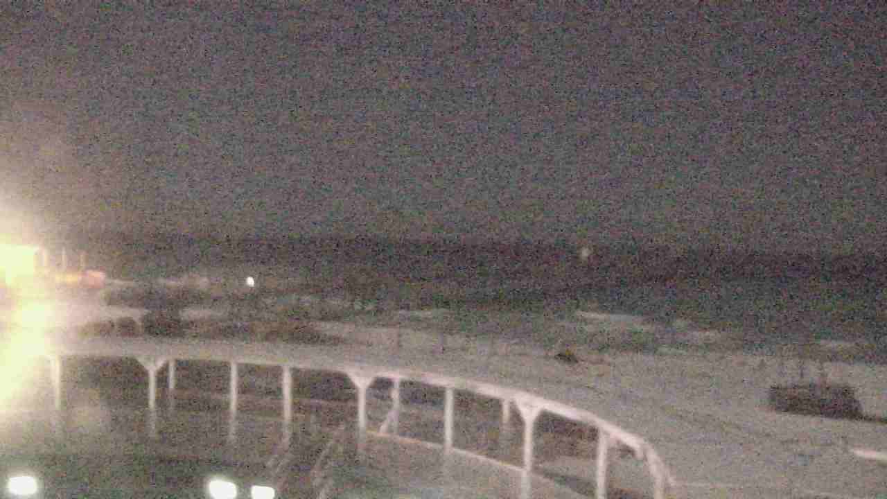 Thumbnail for current weather camera view from The Gulfarium in Fort Walton Beach, Florida