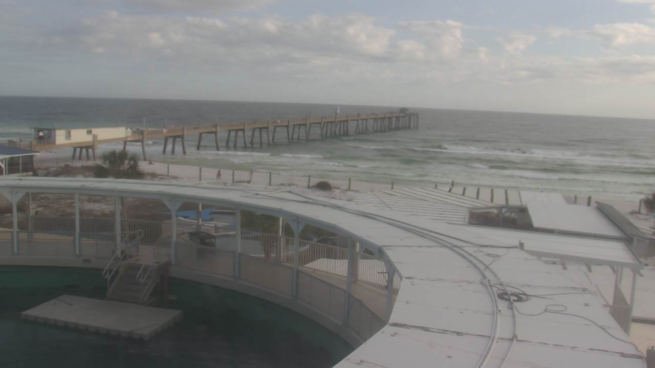 Thumbnail for current weather camera view from The Gulfarium in Fort Walton Beach, Florida