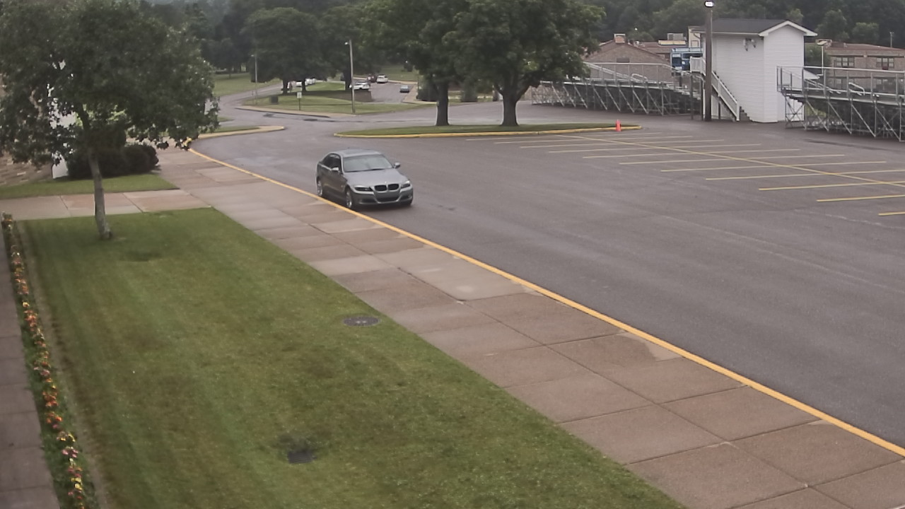 Thumbnail for current weather camera view from Allegheny Clarion Valley SHS in Richland Township, Pennsylvania