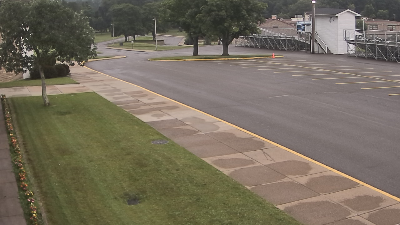 Thumbnail for current weather camera view from Allegheny Clarion Valley SHS in Richland Township, Pennsylvania