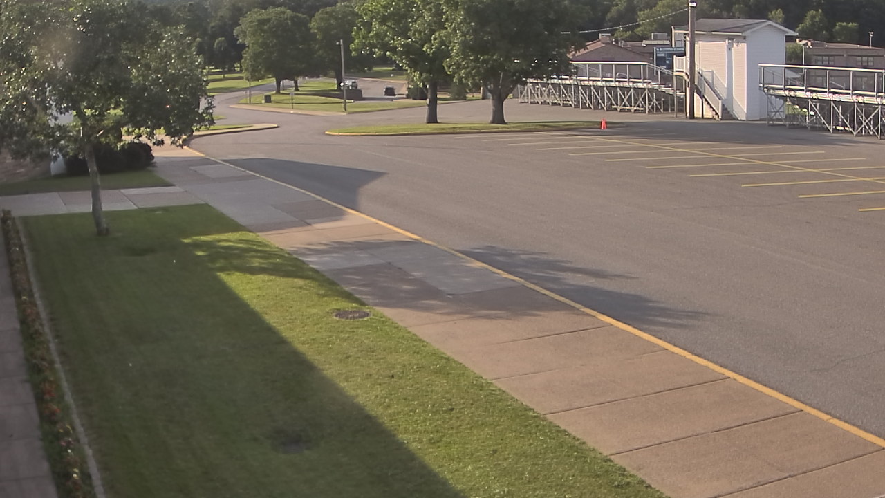 Thumbnail for current weather camera view from Allegheny Clarion Valley SHS in Richland Township, Pennsylvania