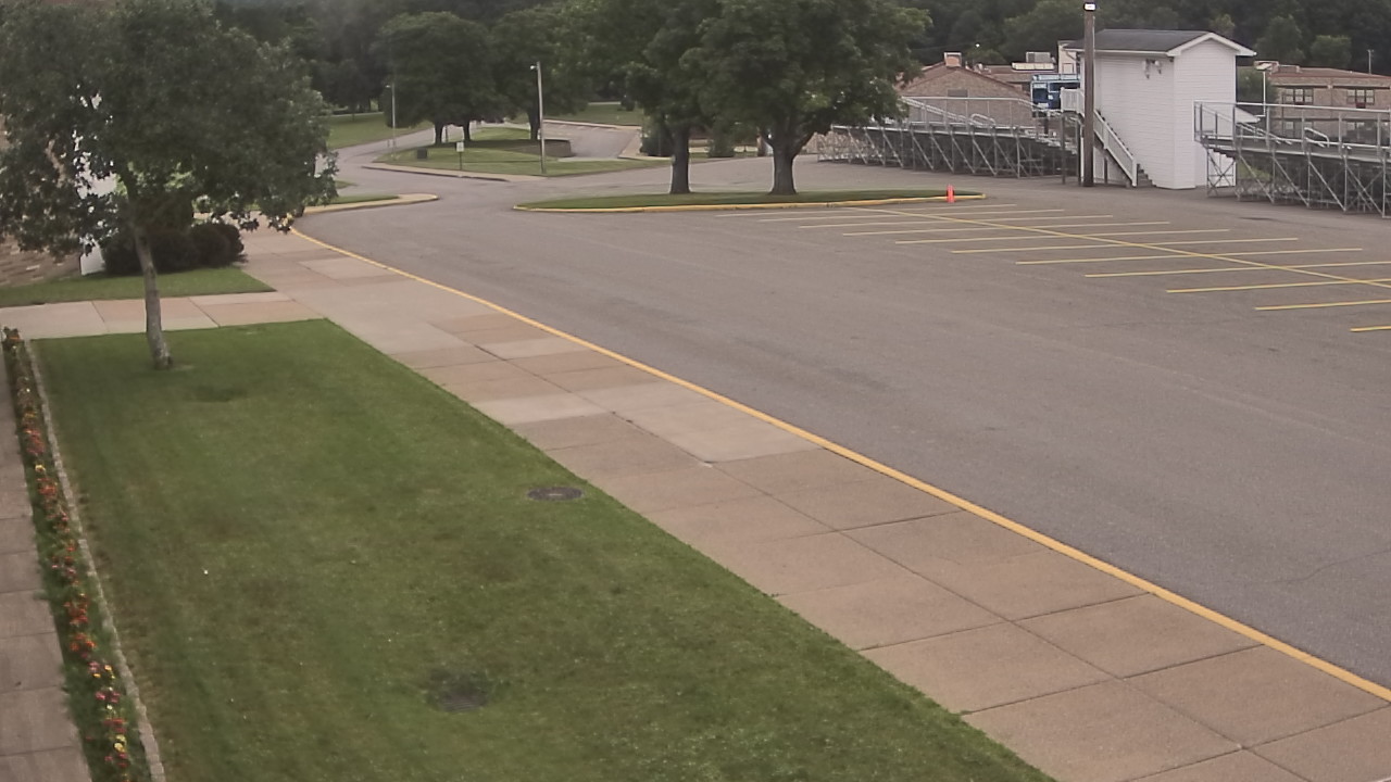 Thumbnail for current weather camera view from Allegheny Clarion Valley SHS in Richland Township, Pennsylvania