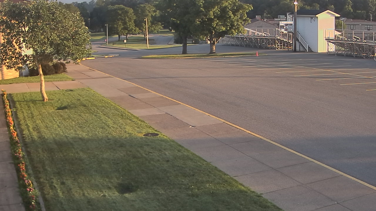 Thumbnail for current weather camera view from Allegheny Clarion Valley SHS in Richland Township, Pennsylvania