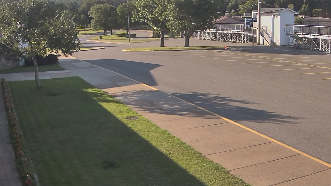 Thumbnail for current weather camera view from Allegheny Clarion Valley SHS in Richland Township, Pennsylvania