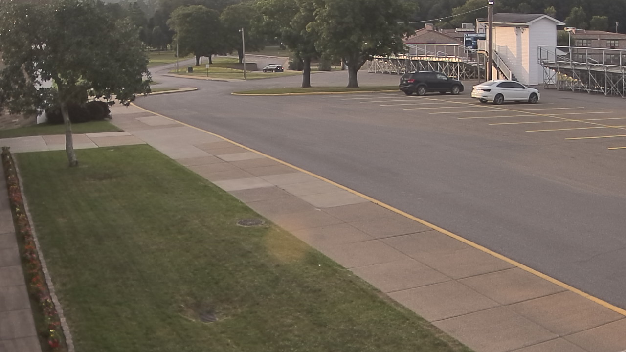 Thumbnail for current weather camera view from Allegheny Clarion Valley SHS in Richland Township, Pennsylvania