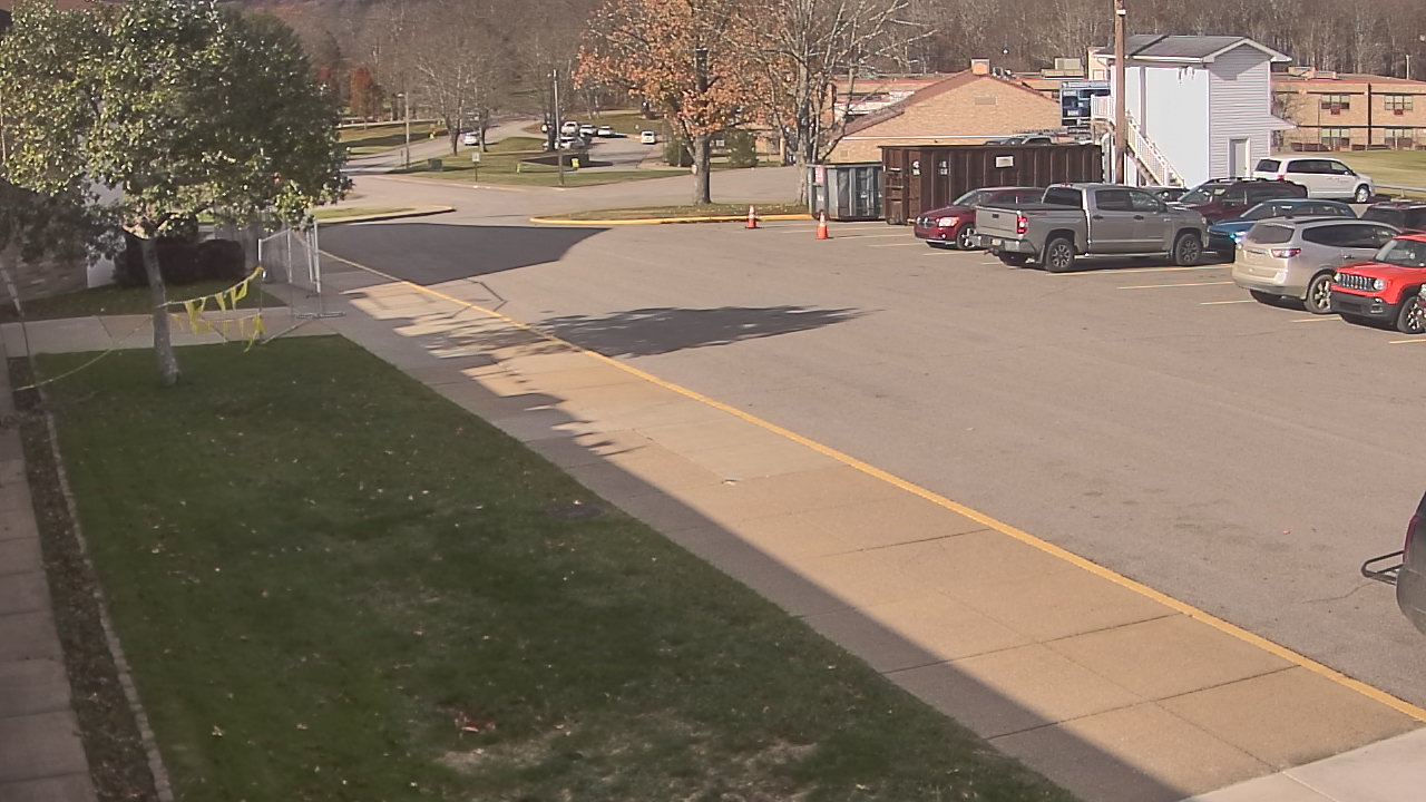 Thumbnail for current weather camera view from Allegheny Clarion Valley SHS in Richland Township, Pennsylvania