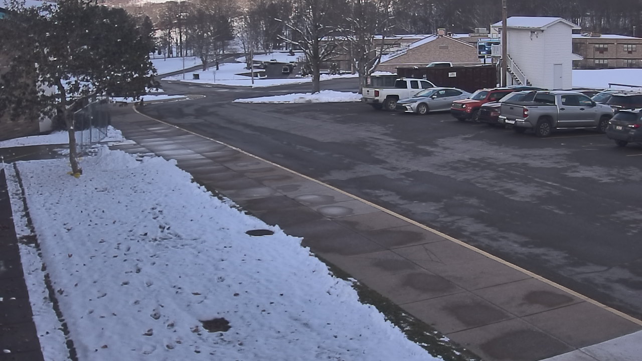 Thumbnail for current weather camera view from Allegheny Clarion Valley SHS in Richland Township, Pennsylvania