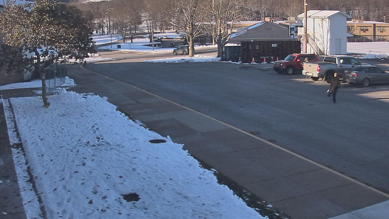 Thumbnail for current weather camera view from Allegheny Clarion Valley SHS in Richland Township, Pennsylvania