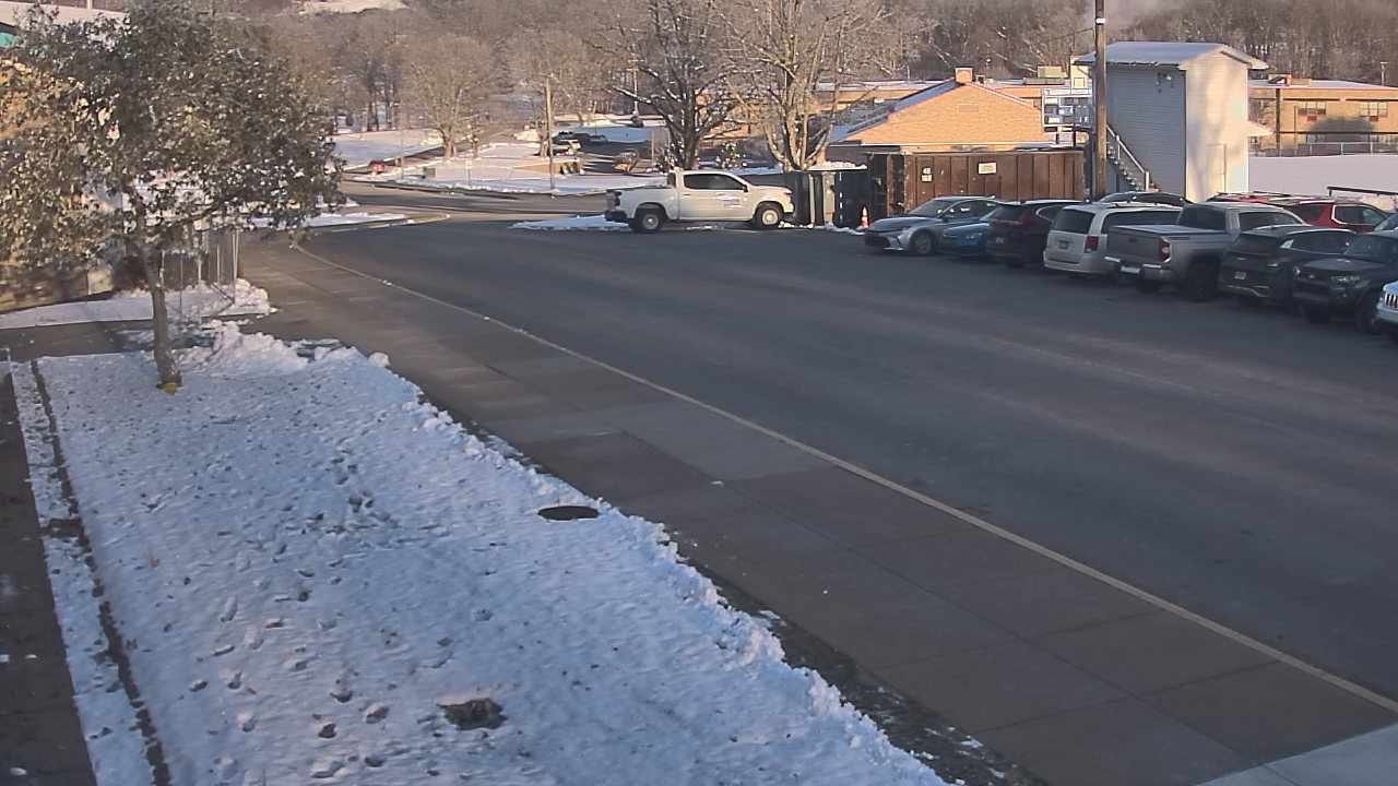 Thumbnail for current weather camera view from Allegheny Clarion Valley SHS in Richland Township, Pennsylvania