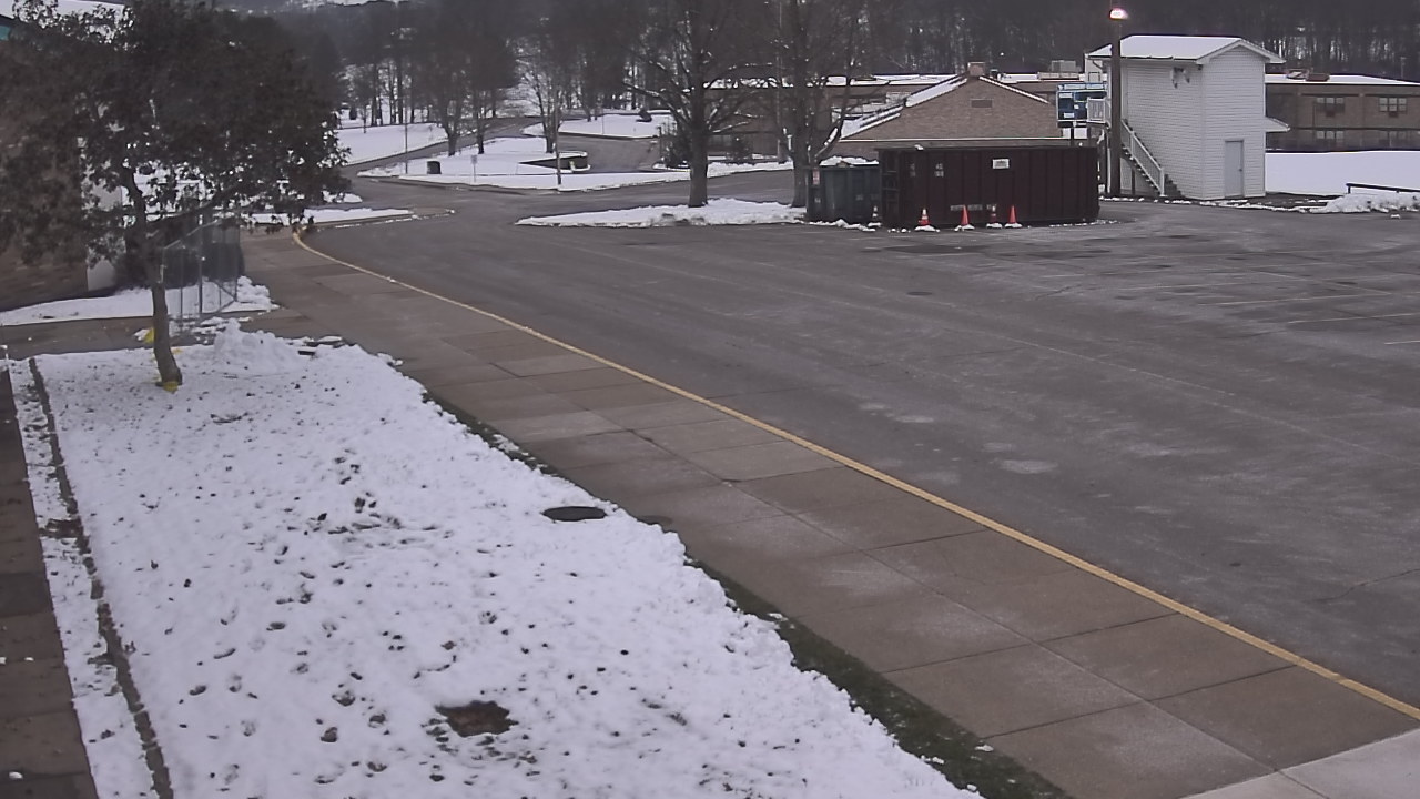 Thumbnail for current weather camera view from Allegheny Clarion Valley SHS in Richland Township, Pennsylvania