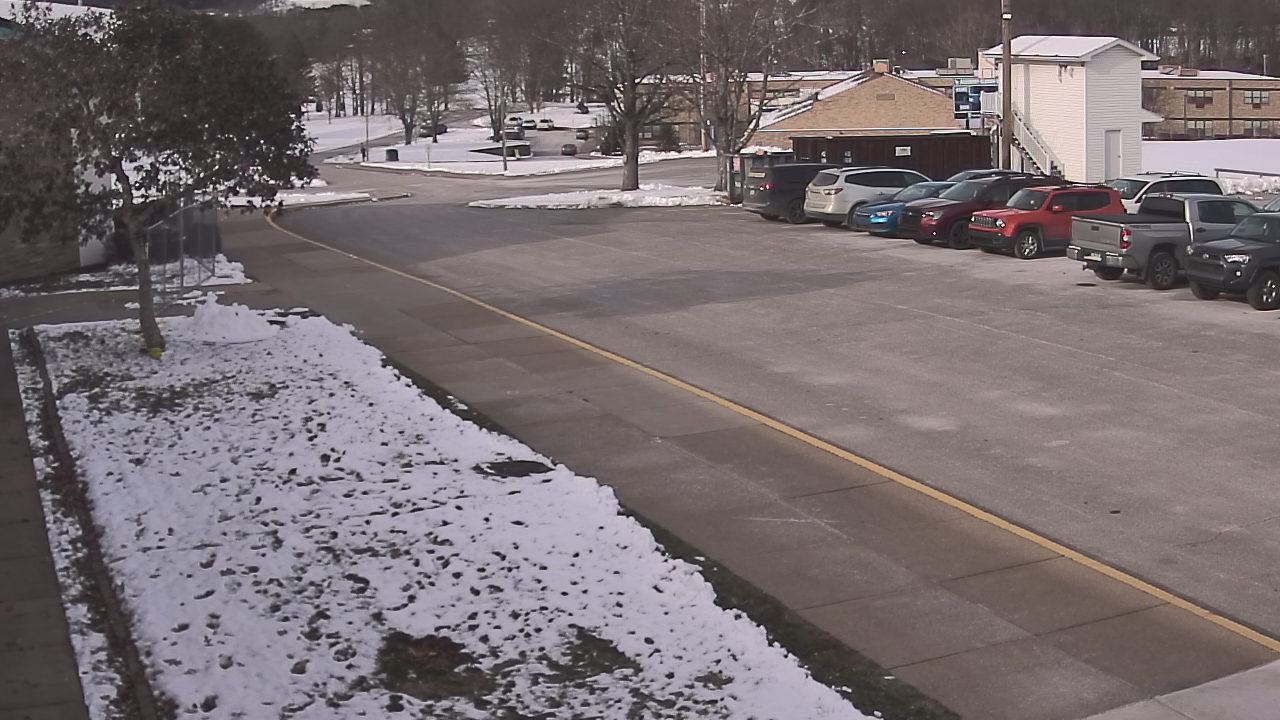 Thumbnail for current weather camera view from Allegheny Clarion Valley SHS in Richland Township, Pennsylvania