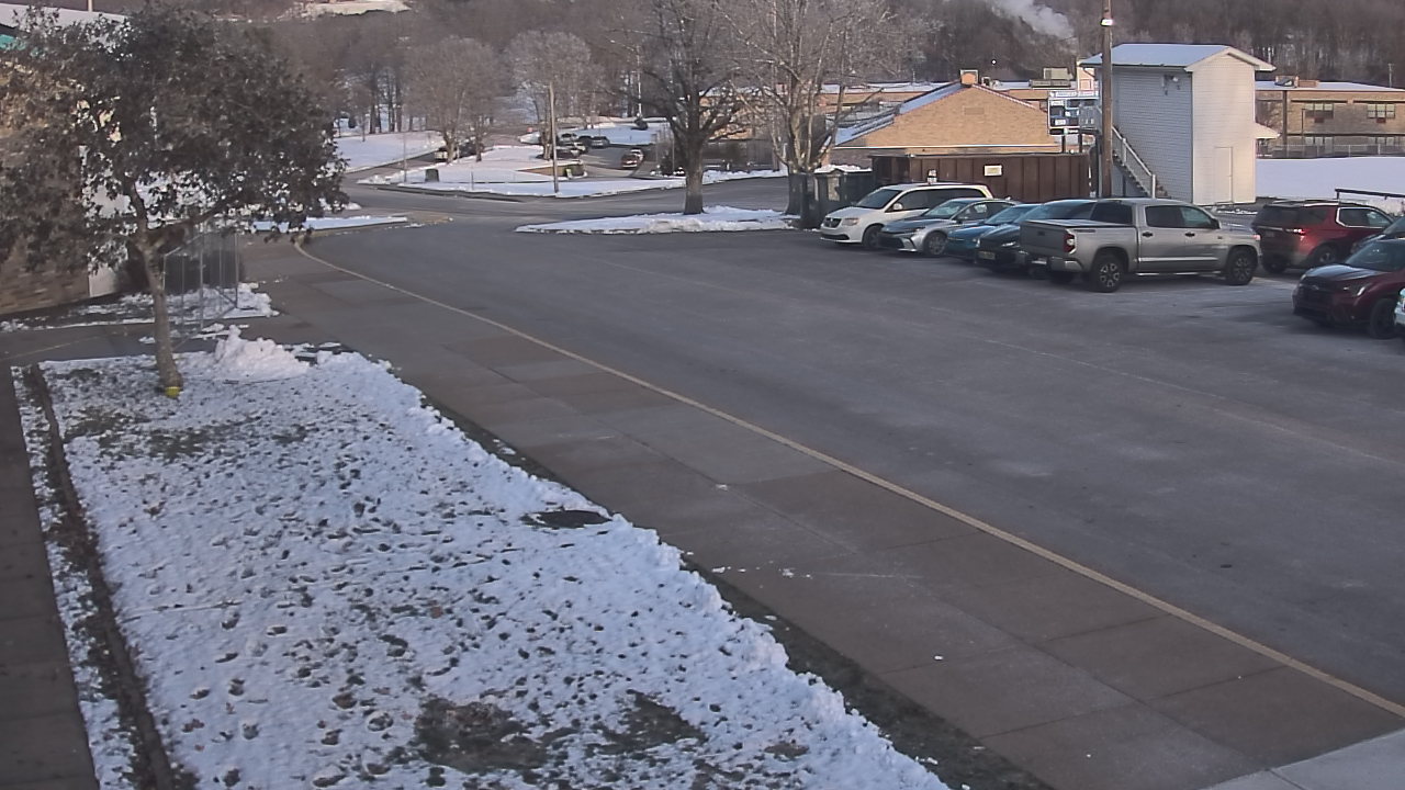 Thumbnail for current weather camera view from Allegheny Clarion Valley SHS in Richland Township, Pennsylvania