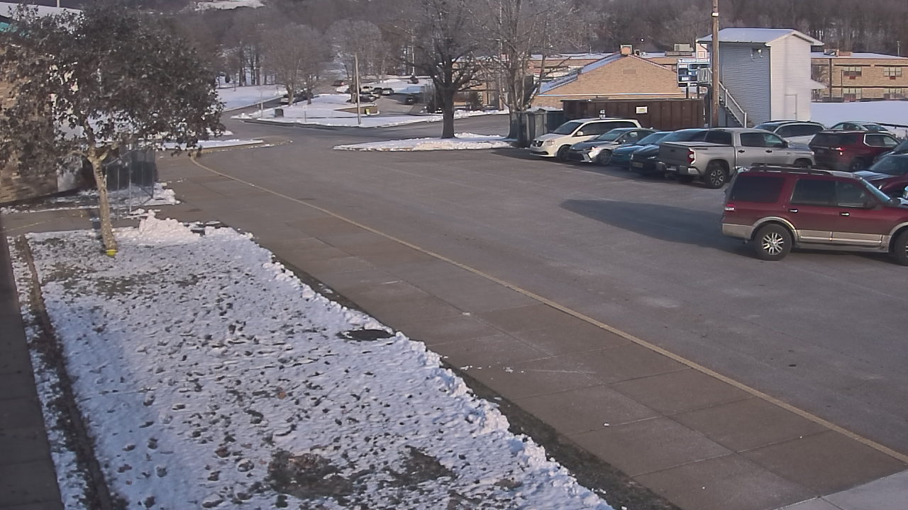 Thumbnail for current weather camera view from Allegheny Clarion Valley SHS in Richland Township, Pennsylvania