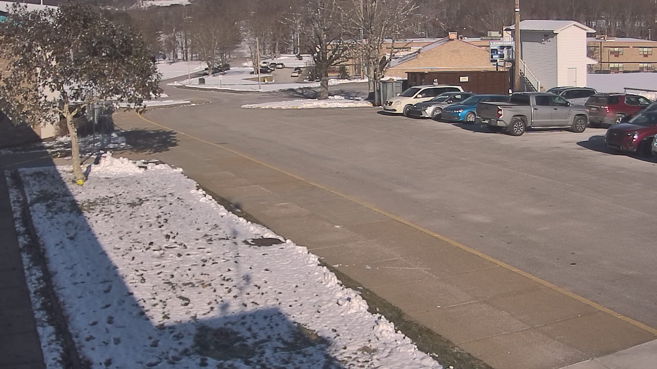 Thumbnail for current weather camera view from Allegheny Clarion Valley SHS in Richland Township, Pennsylvania