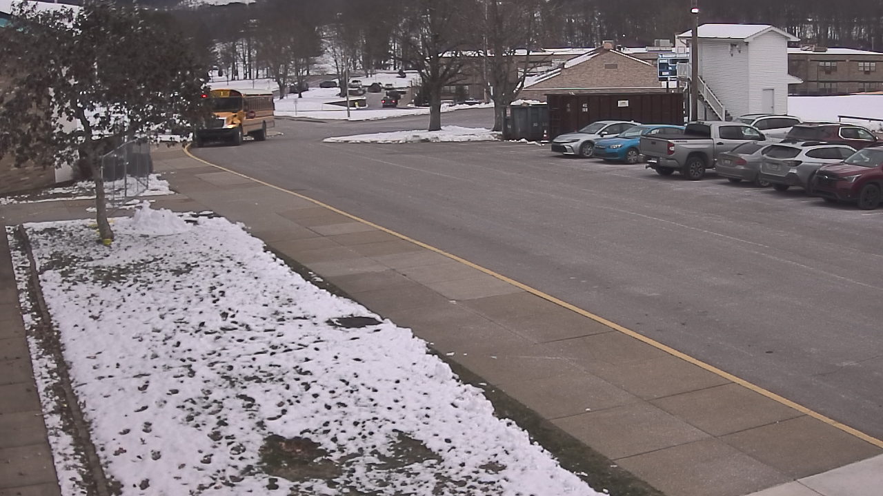 Thumbnail for current weather camera view from Allegheny Clarion Valley SHS in Richland Township, Pennsylvania
