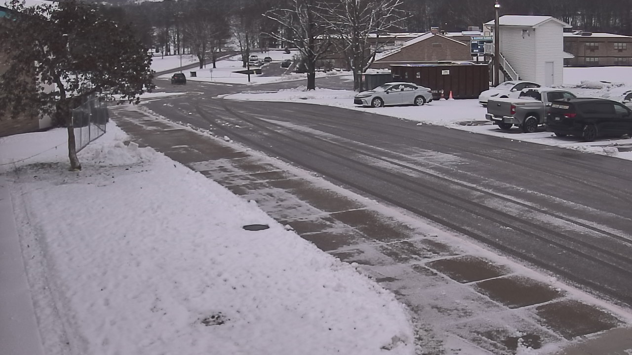 Thumbnail for current weather camera view from Allegheny Clarion Valley SHS in Richland Township, Pennsylvania