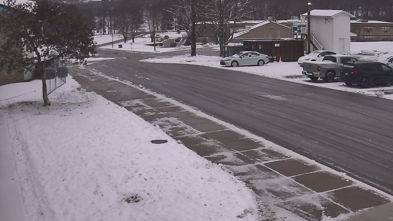 Thumbnail for current weather camera view from Allegheny Clarion Valley SHS in Richland Township, Pennsylvania