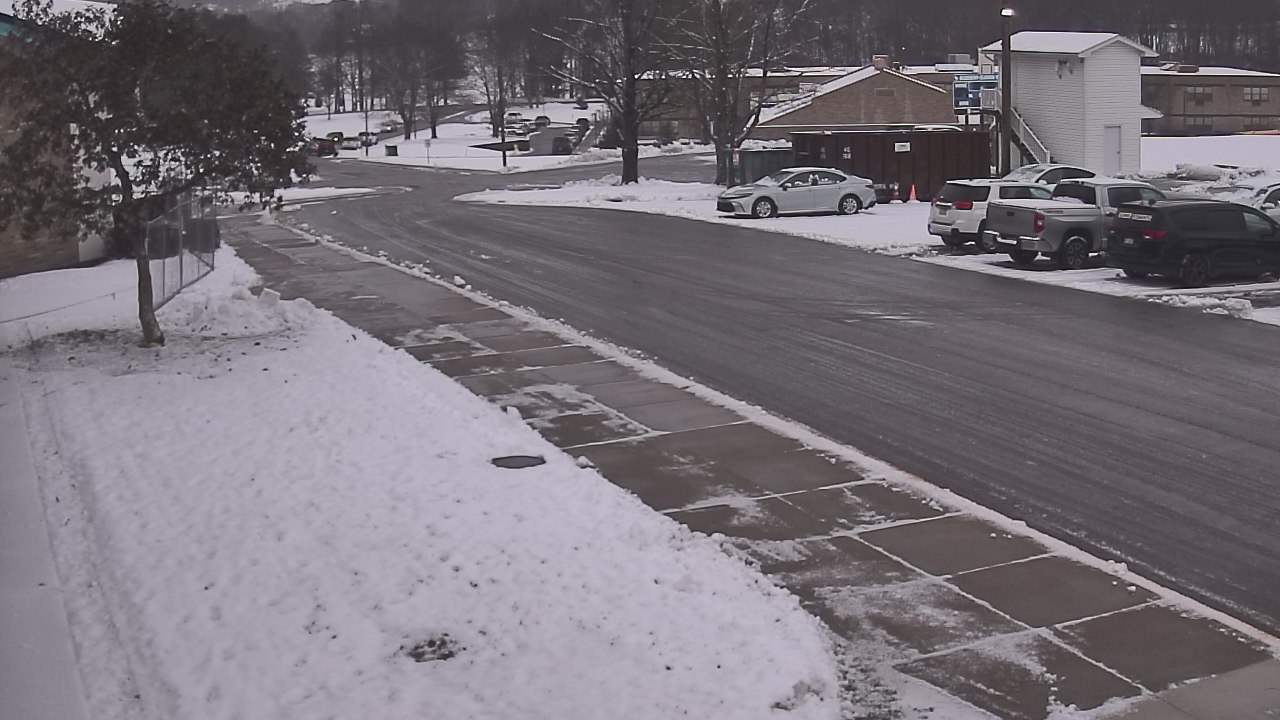 Thumbnail for current weather camera view from Allegheny Clarion Valley SHS in Richland Township, Pennsylvania