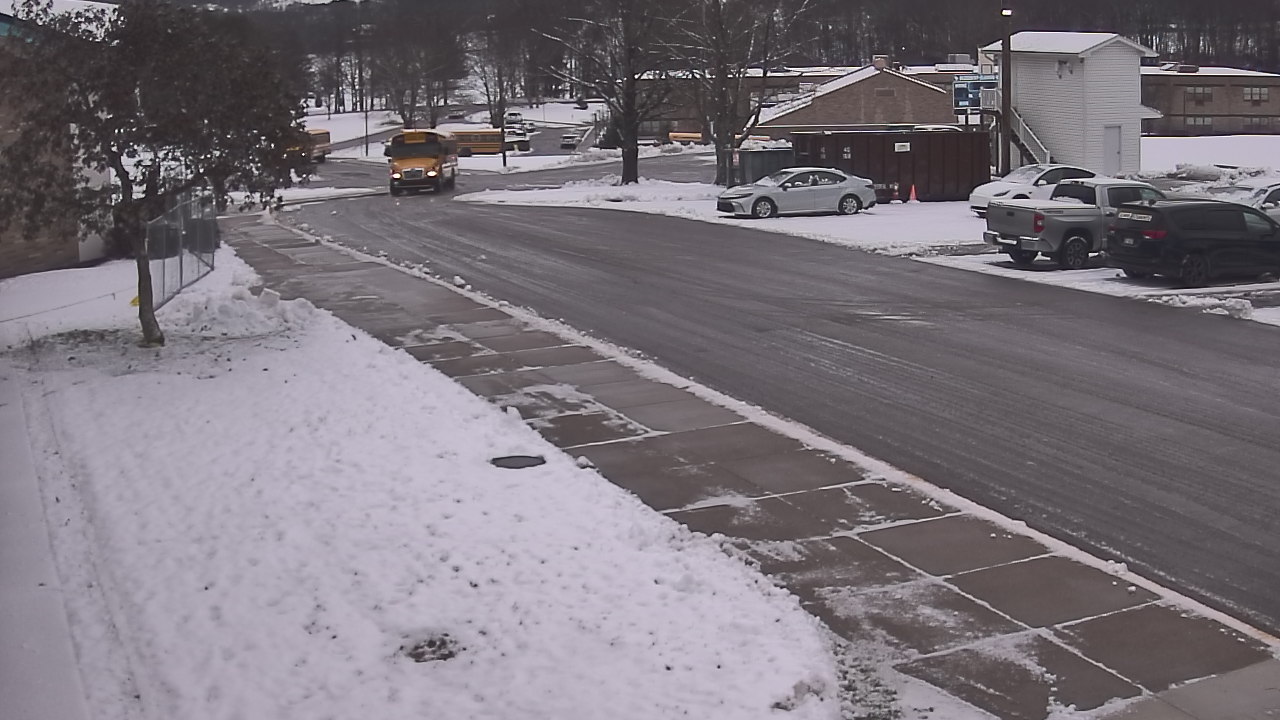 Thumbnail for current weather camera view from Allegheny Clarion Valley SHS in Richland Township, Pennsylvania