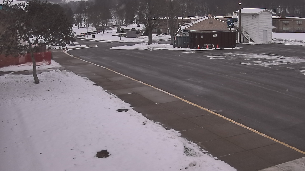 Thumbnail for current weather camera view from Allegheny Clarion Valley SHS in Richland Township, Pennsylvania